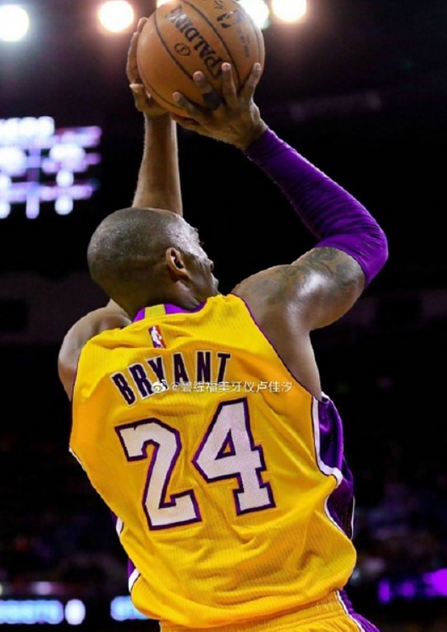 半场战报：维罗纳2-0亚特兰大，焦瓦内、拉菲克-贝尔加利破门（半场速递：维罗纳2比0领先亚特兰大，焦瓦内与拉菲克-贝尔加利建功）